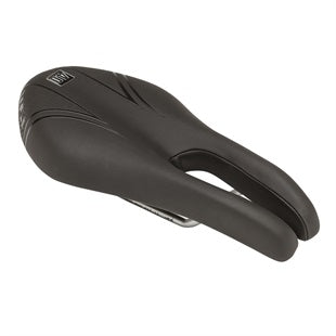 ISM  PL 1.1 Saddle